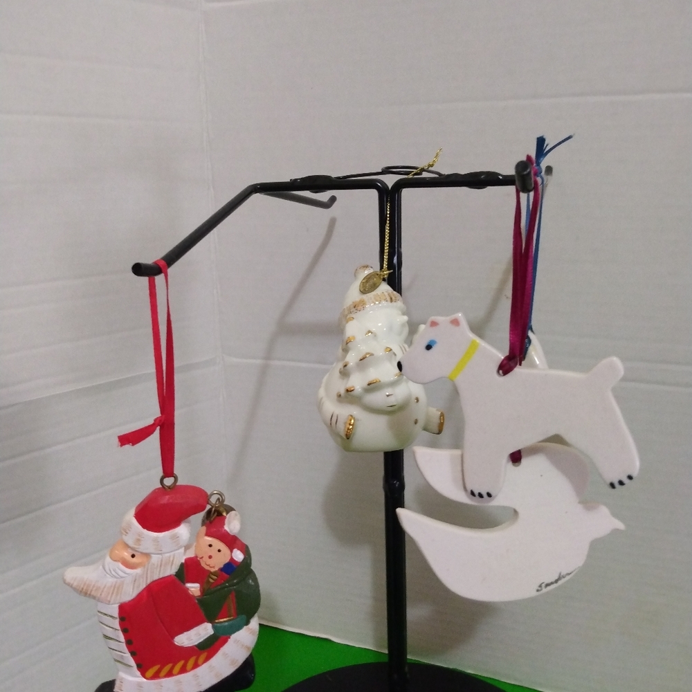Set of 6 Christmas Ornaments